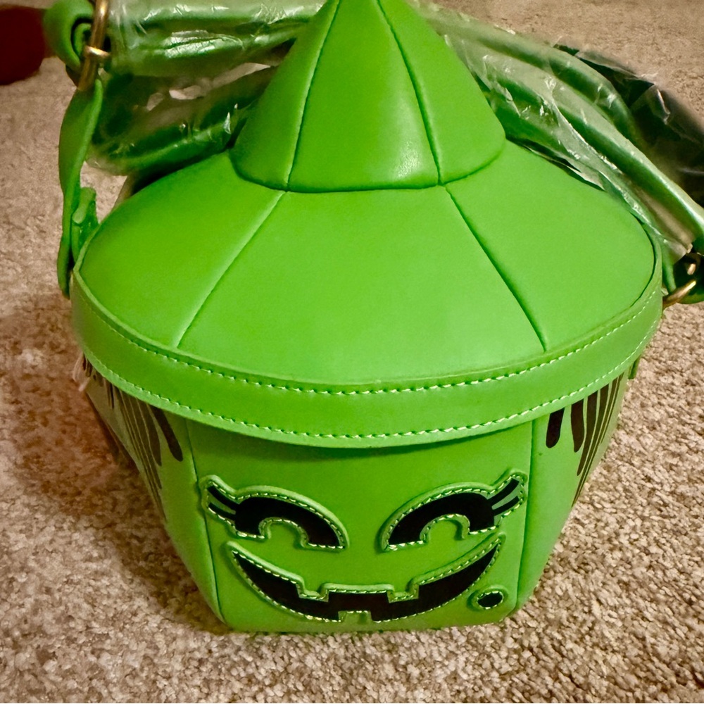 *RARE* BNWT Loungefly x McDonald’s Witch Bucket Crossbody - Picture 2 of 7